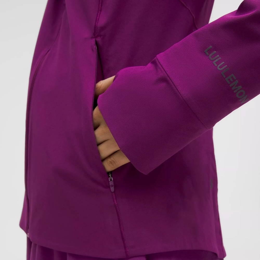 Lululemon Mist Over Windbreaker in Magenta - Picture 3 of 4